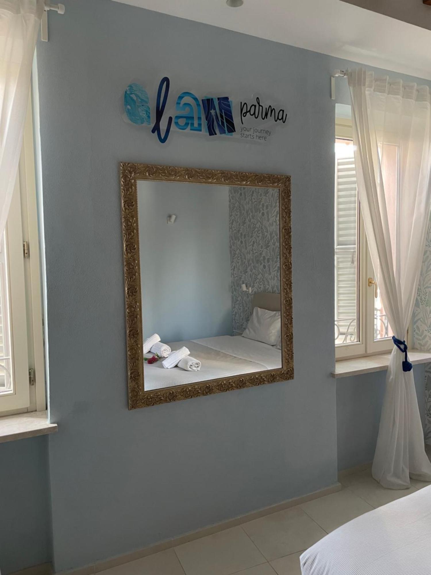 Glam Parma Hotel Екстериор снимка